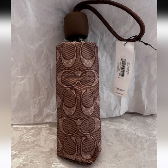 Coach Tan Patterned Umbrella NWT - Picture 3 of 5